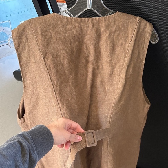 First Rite Linen Vest - Picture 7 of 17